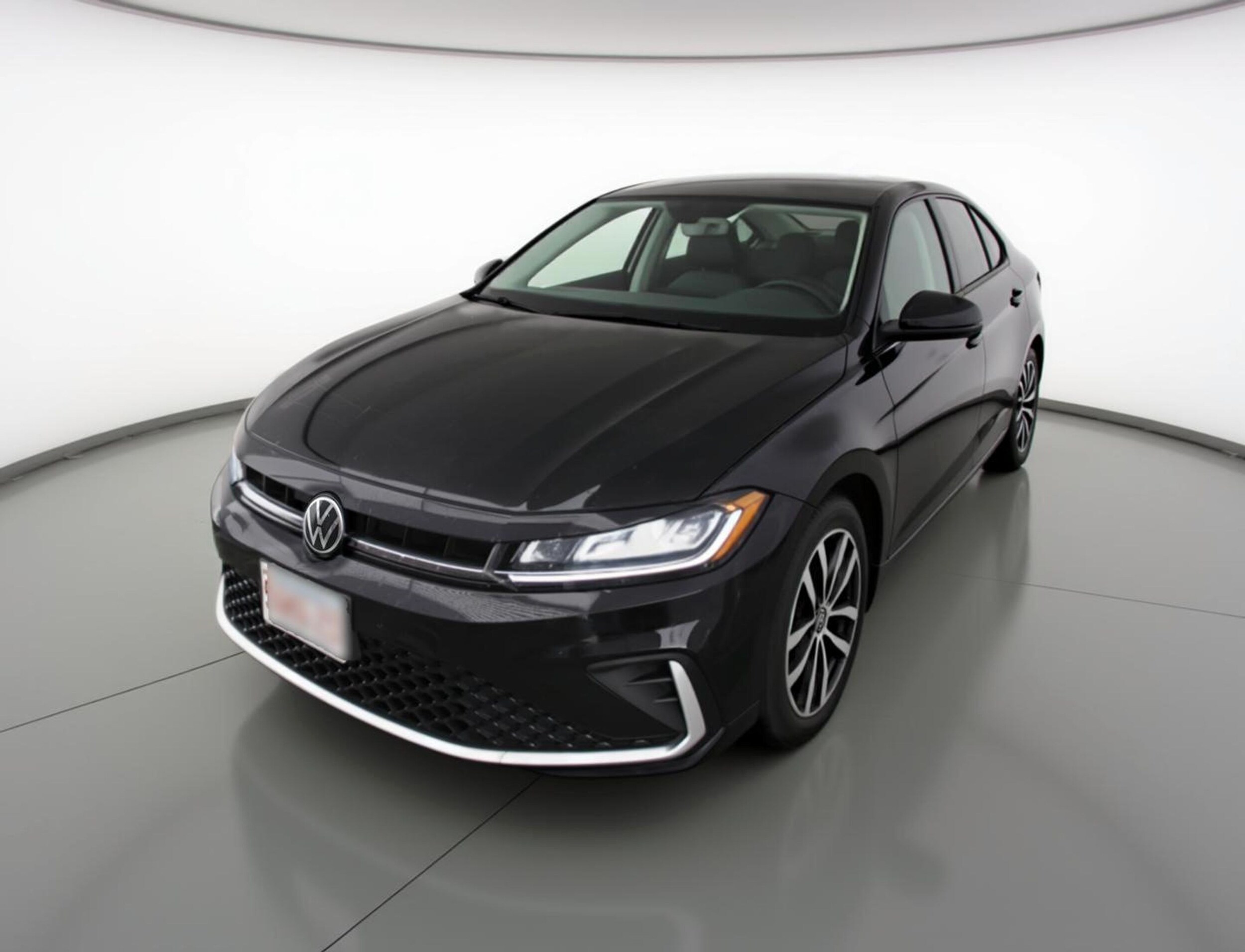 Thumbnail: 2025 Volkswagen Jetta - 3