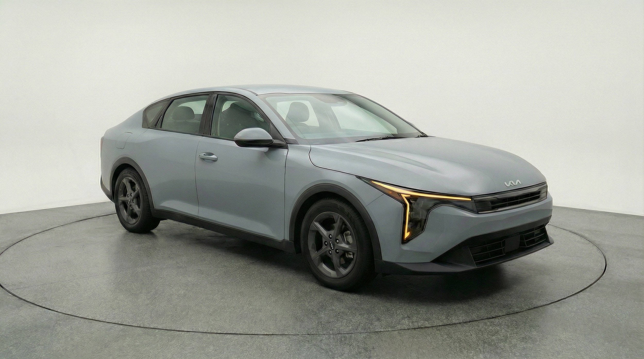 Thumbnail: 2025 Kia K4 - 1