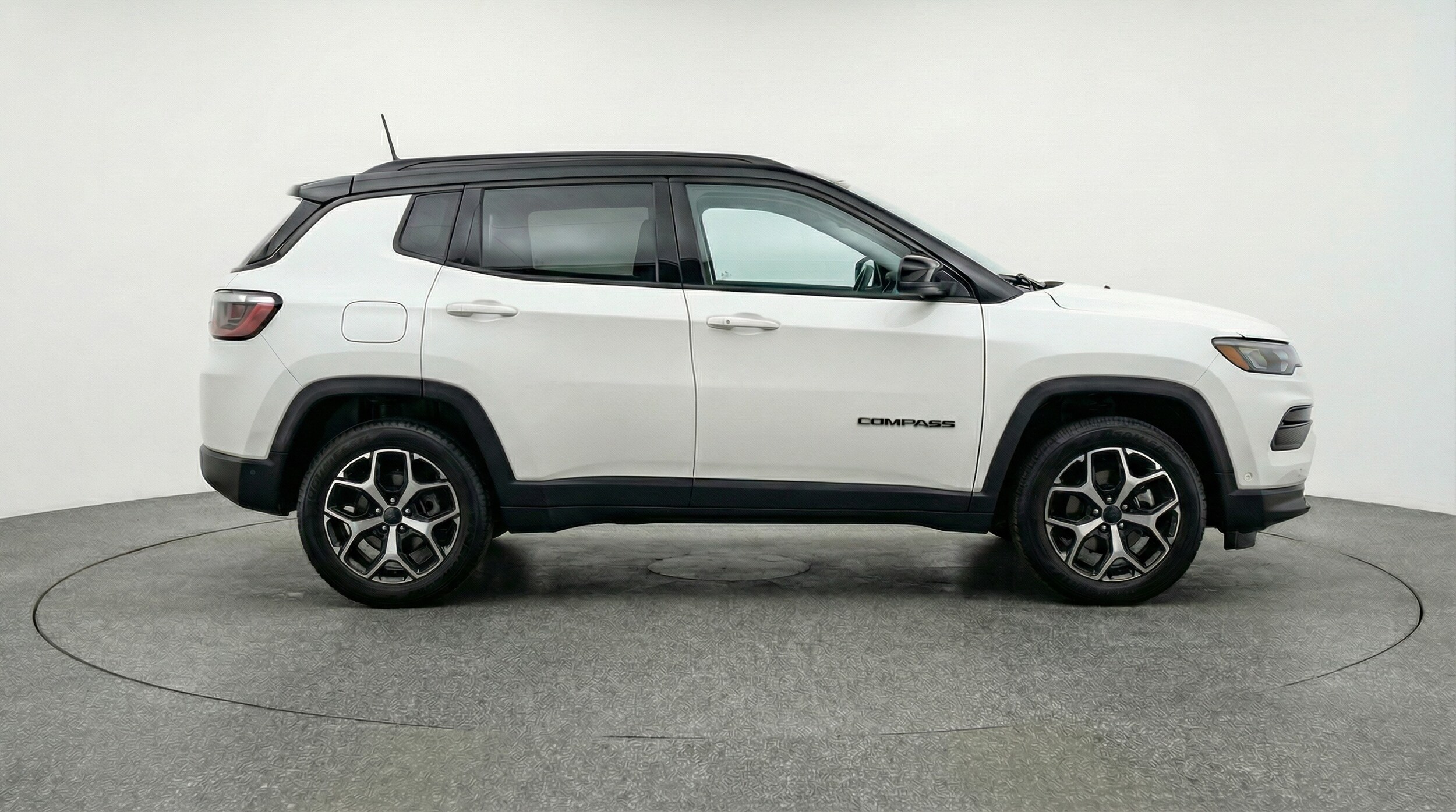 Thumbnail: 2025 Jeep Compass - 8