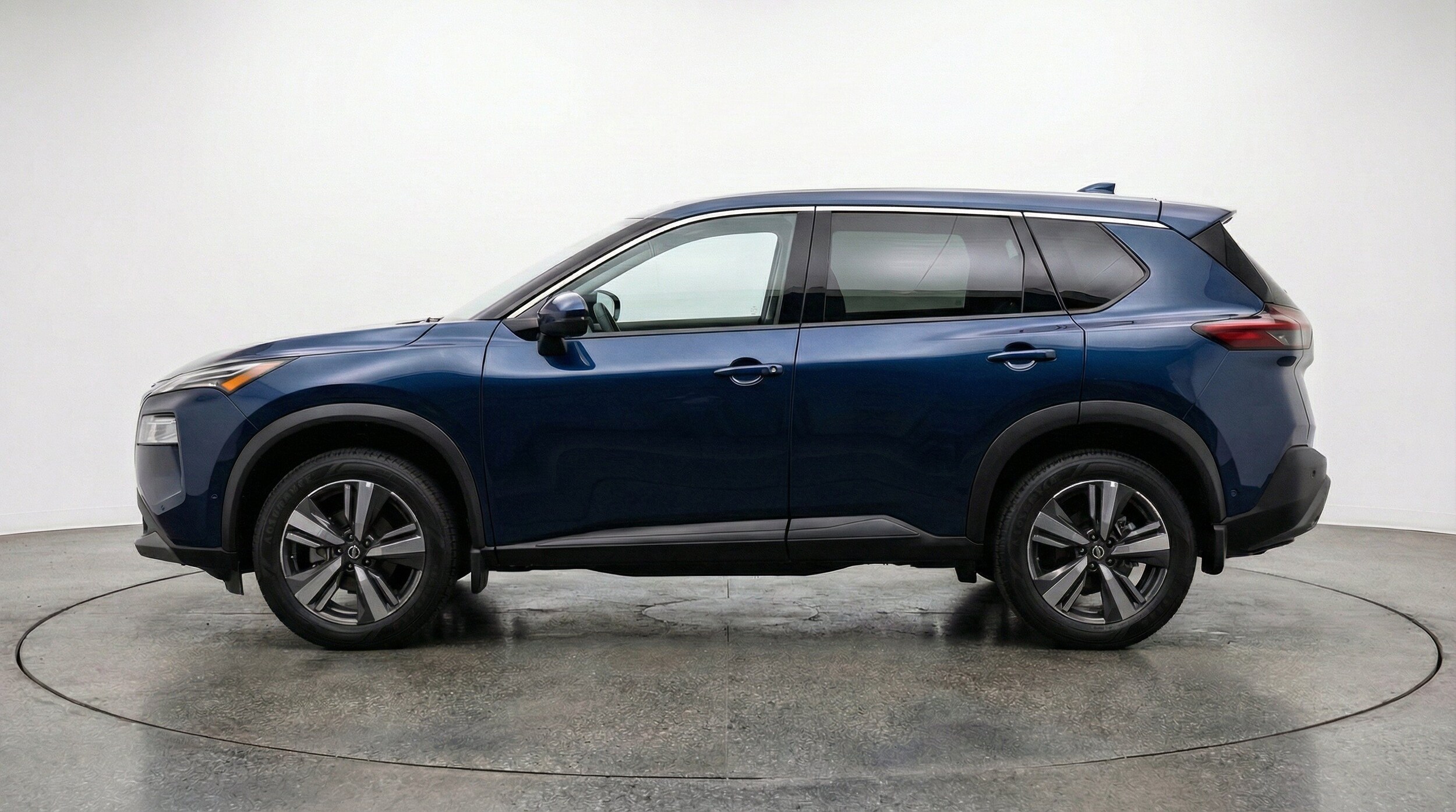 Thumbnail: 2026 Nissan Rogue - 5