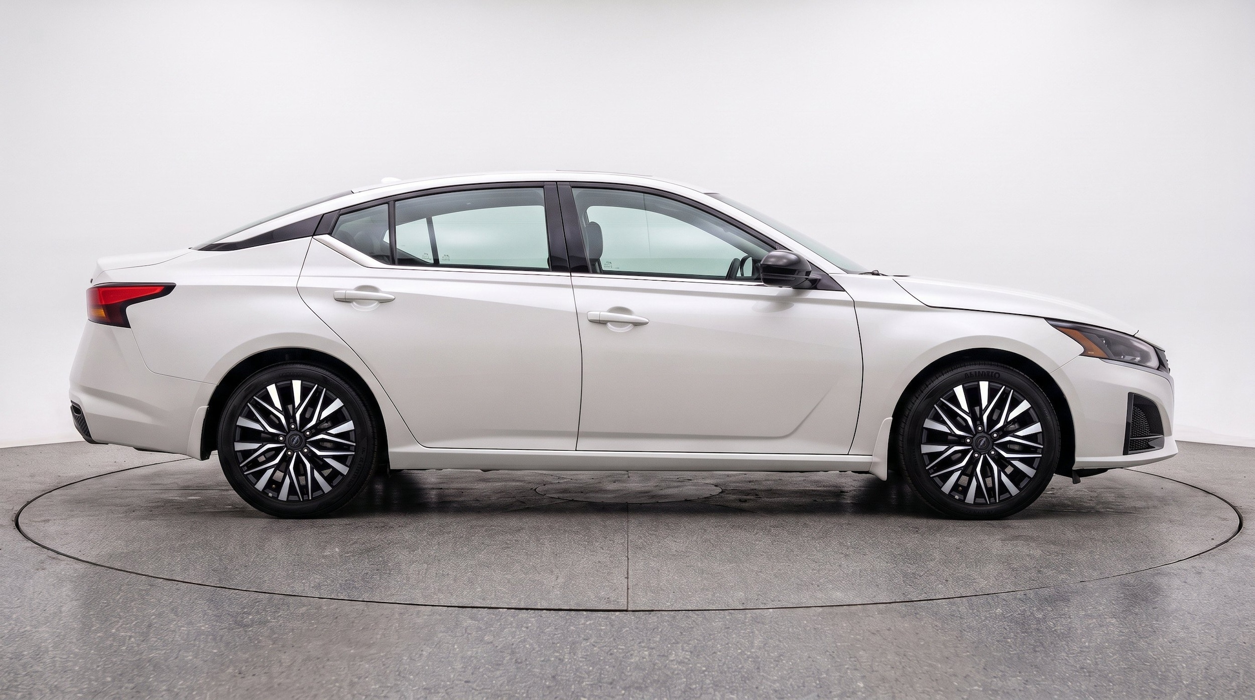 Thumbnail: 2026 Nissan Altima - 10