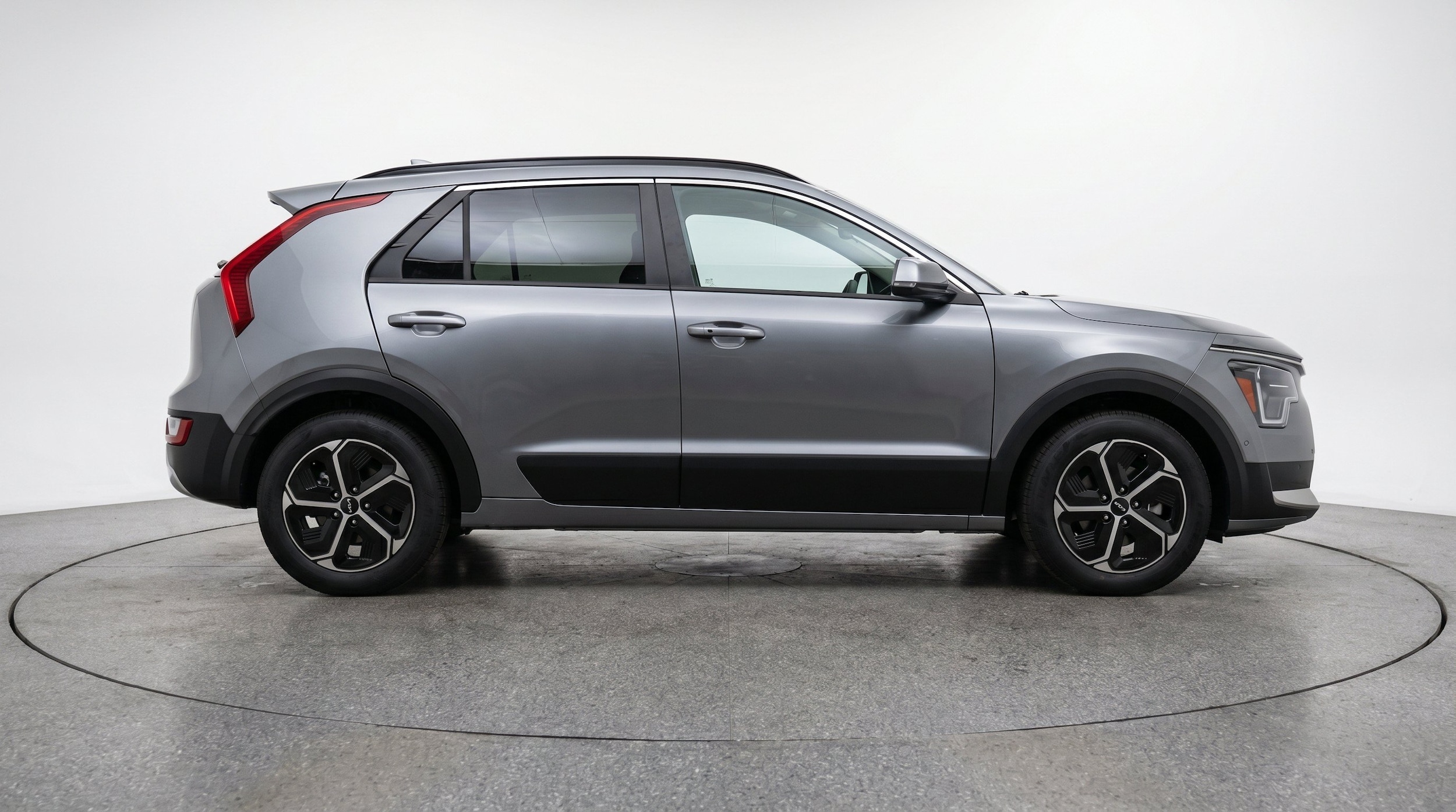 Thumbnail: 2026 Kia Niro - 11