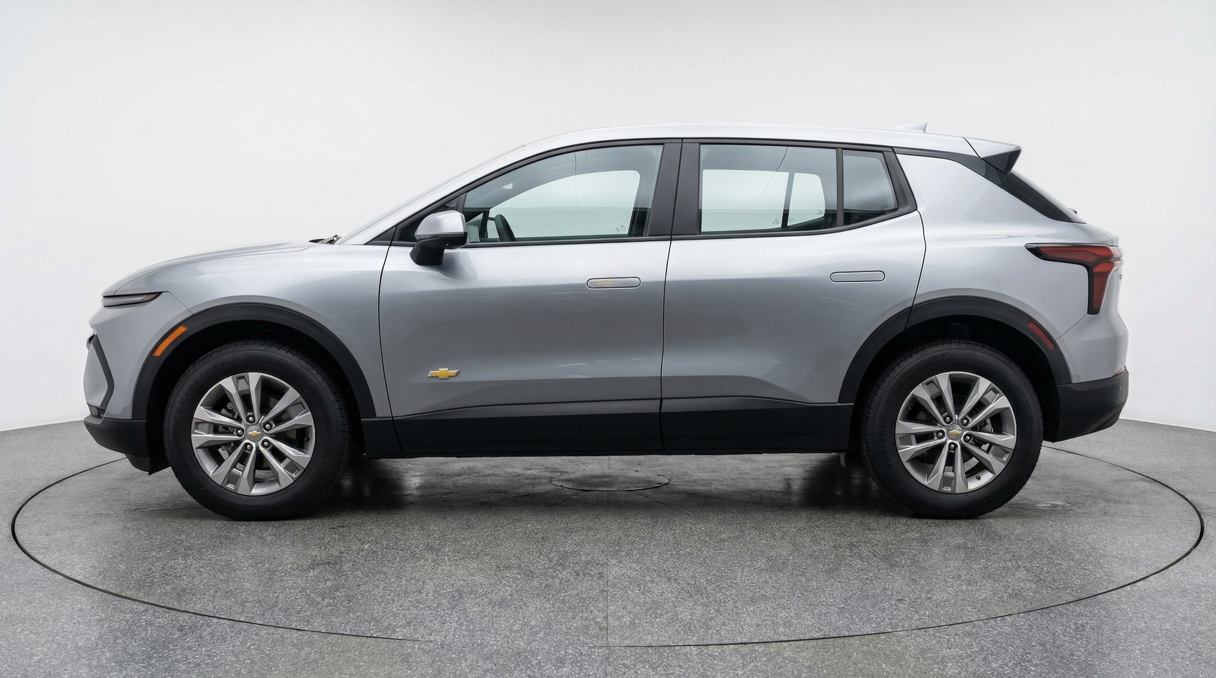 Thumbnail: 2025 Chevrolet Equinox - 4