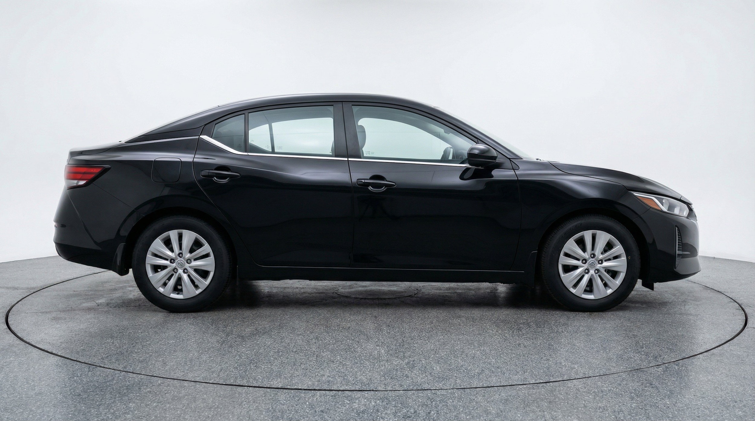 Thumbnail: 2025 Nissan Sentra - 11