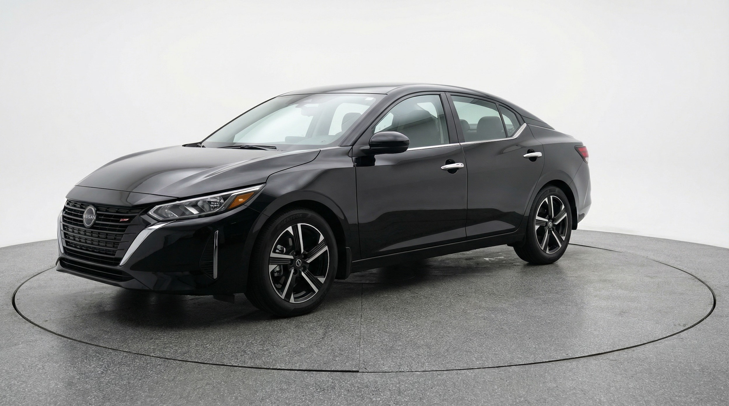Thumbnail: 2025 Nissan Sentra - 3
