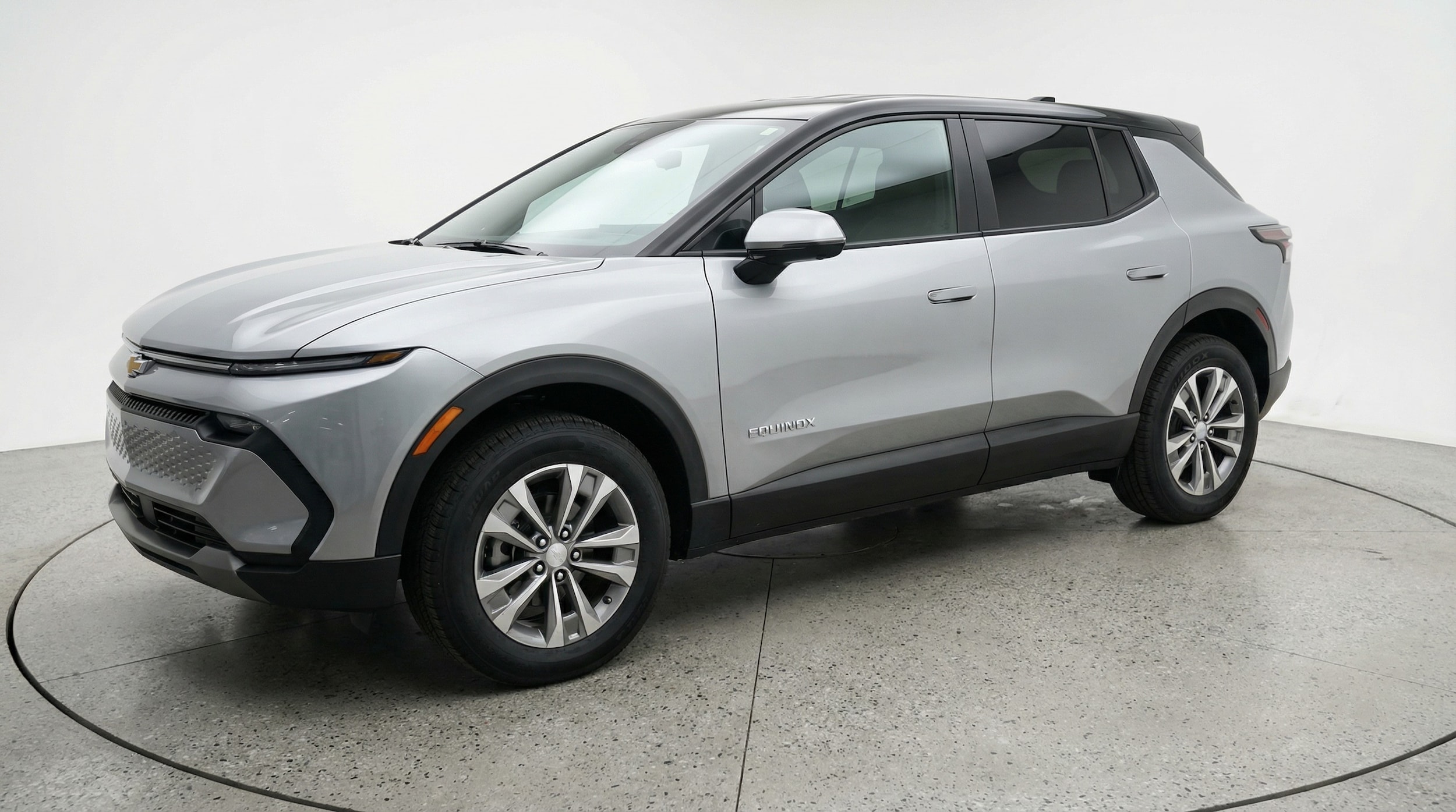 Thumbnail: 2025 Chevrolet Equinox - 3