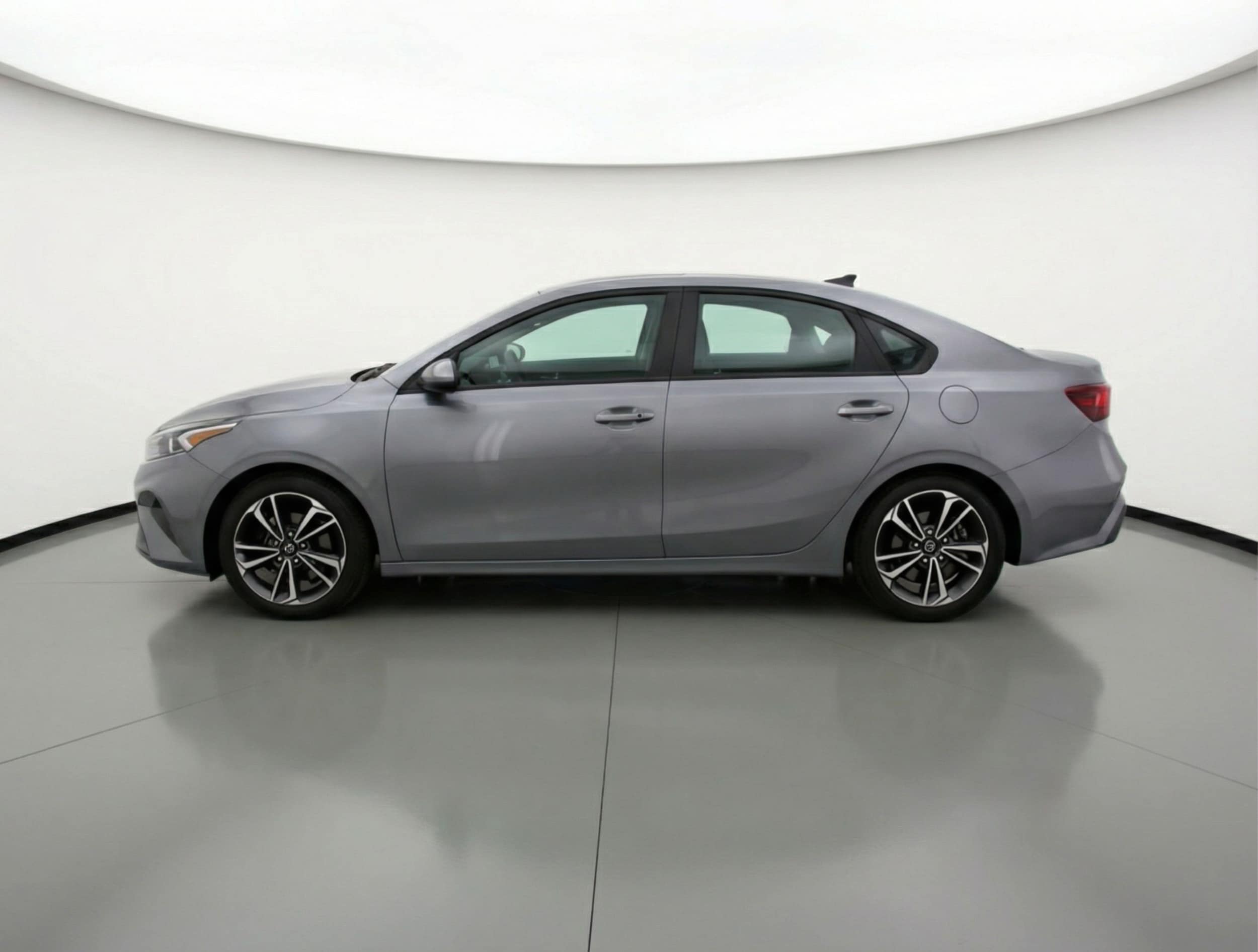 Thumbnail: 2024 Kia Forte - 4