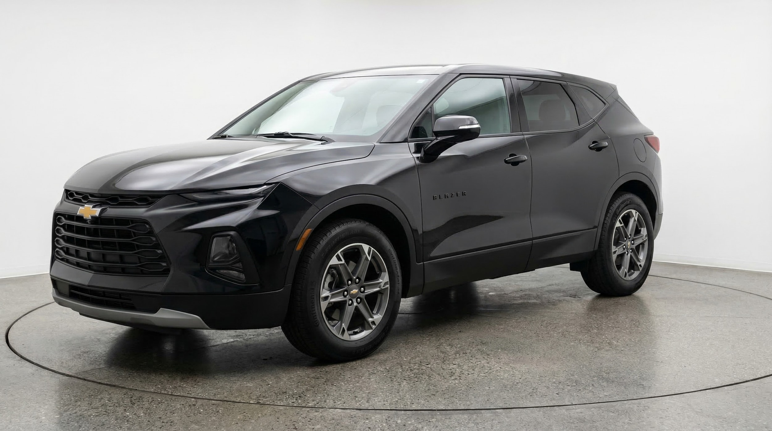 Thumbnail: 2025 Chevrolet Blazer - 3