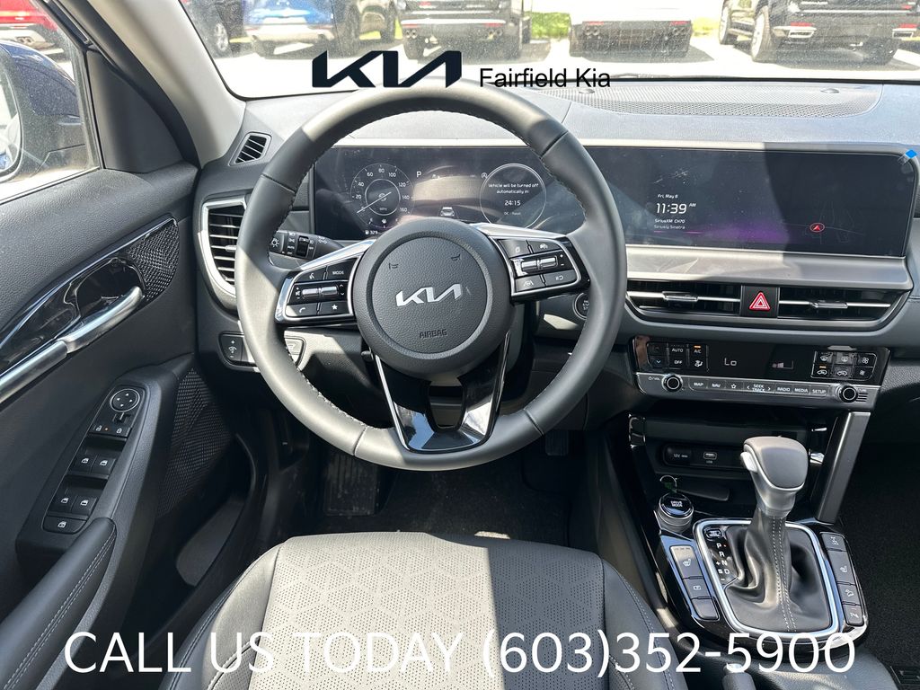 2026 Kia Seltos EX - Photo 13