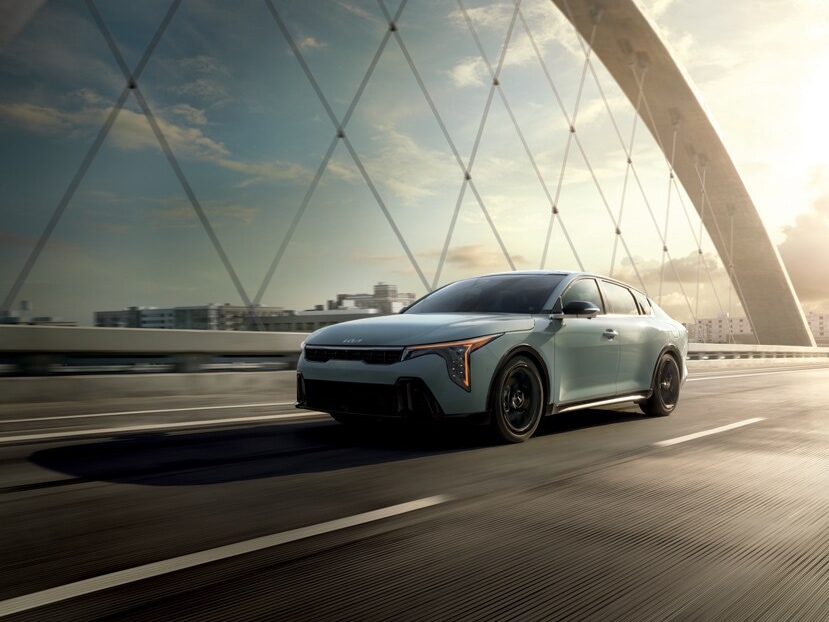 Kia K4 Sendan