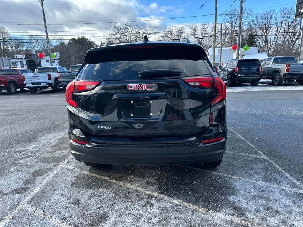 Used 2021 GMC Terrain SLE SUV