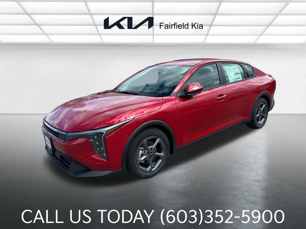 2025 Kia K4 LXS AT's photo