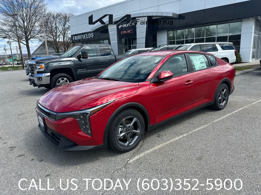 2025 Kia K4 LXS