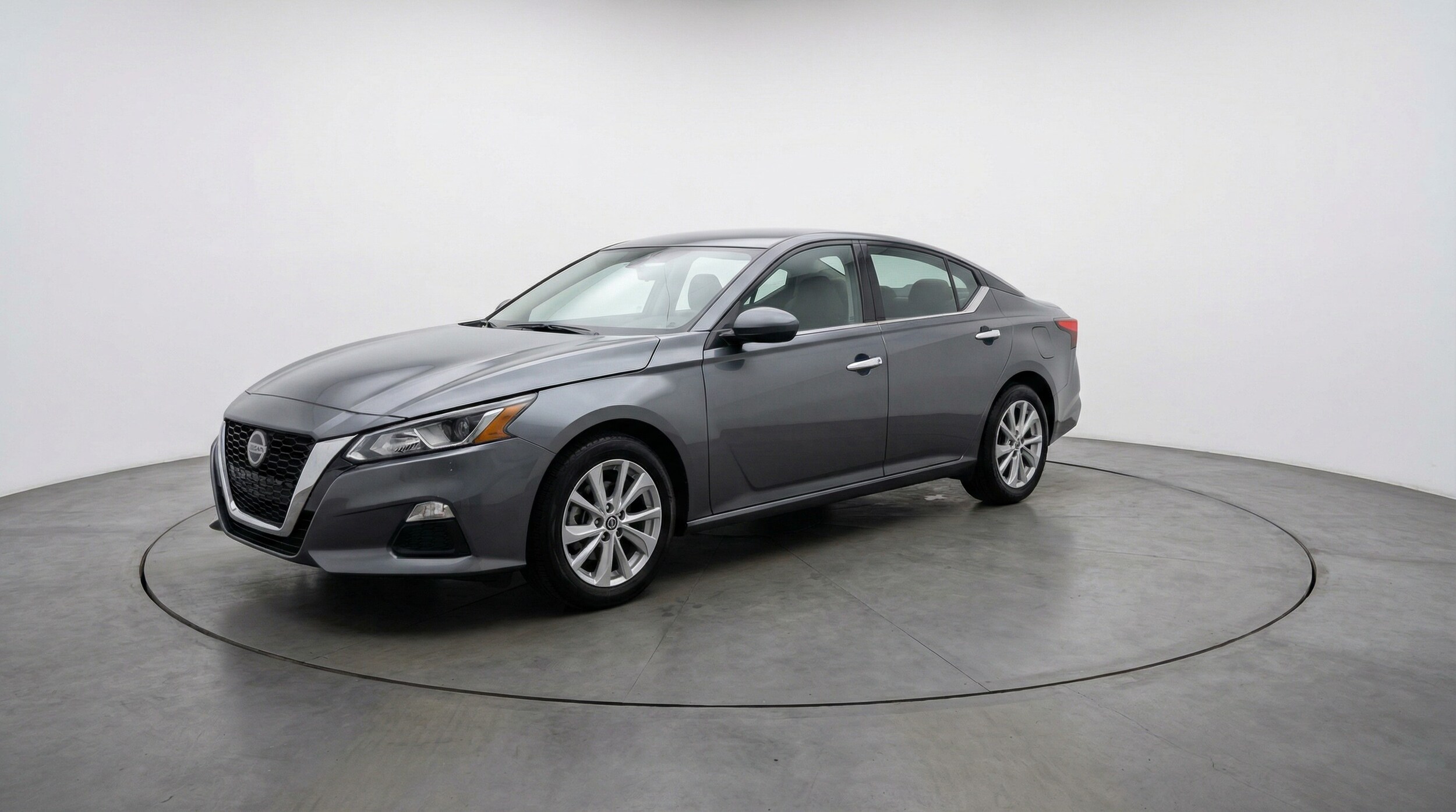 Thumbnail: 2025 Nissan Altima - 3