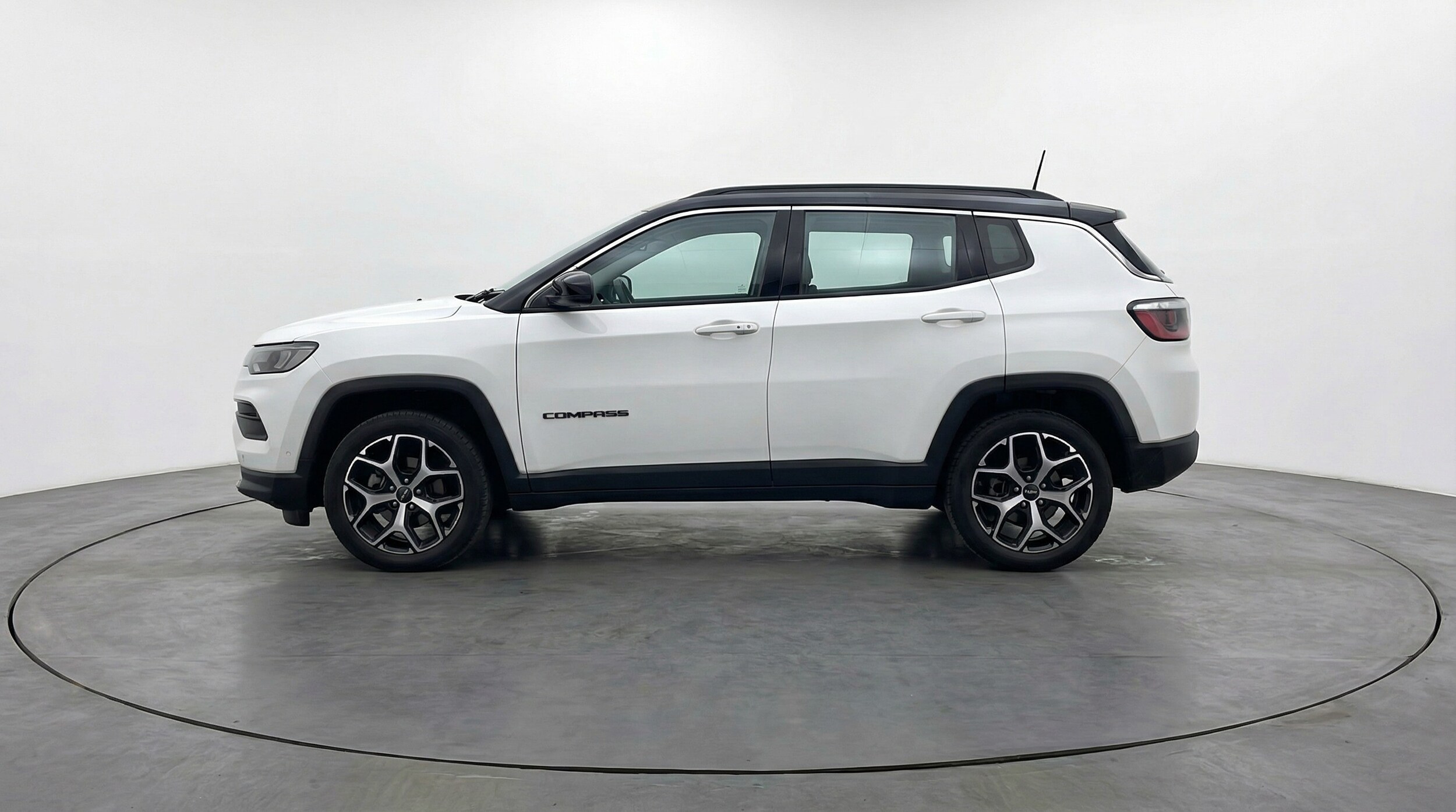 Thumbnail: 2025 Jeep Compass - 4