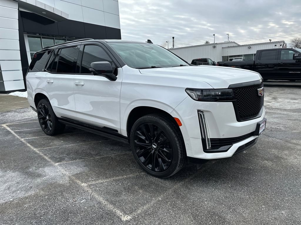 2022 Cadillac Escalade Sport's photo