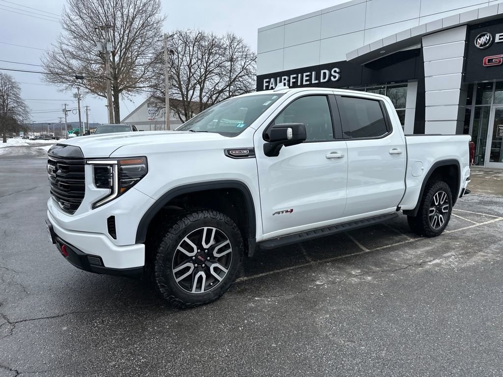 2022 GMC Sierra 1500 AT4's photo