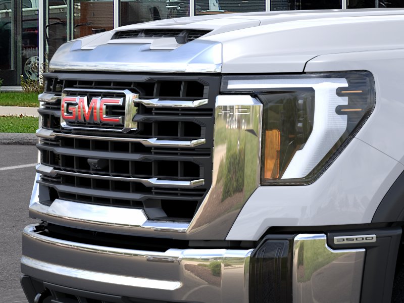 2026 GMC Sierra 3500HD SLE - Photo 13