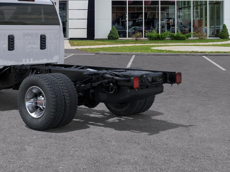 2026 GMC Sierra 3500HD Pro - Photo 14