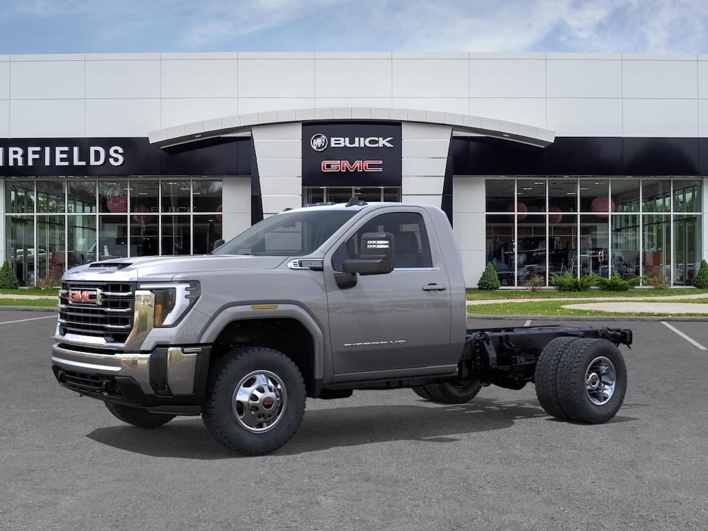 New 2026 GMC Sierra 3500 HD Chassis Cab SLE Truck