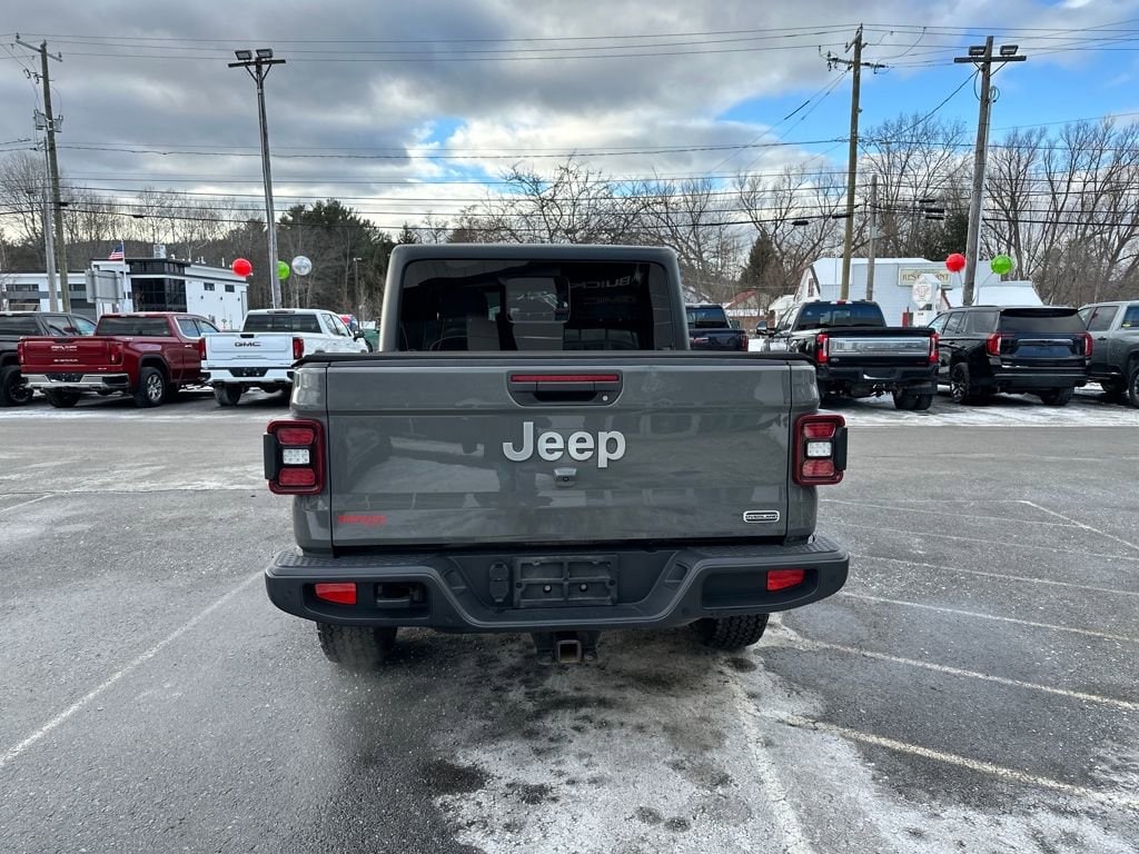 Used 2020 Jeep Gladiator Overland 4X4 Truck