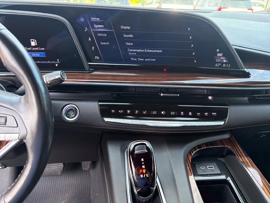 2024 Cadillac Escalade Premium Luxury - Photo 18