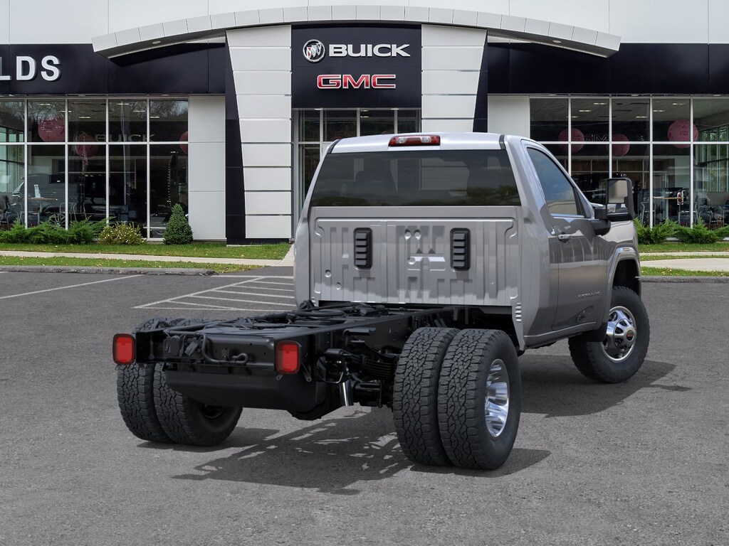 New 2026 GMC Sierra 3500 HD Chassis Cab SLE Truck