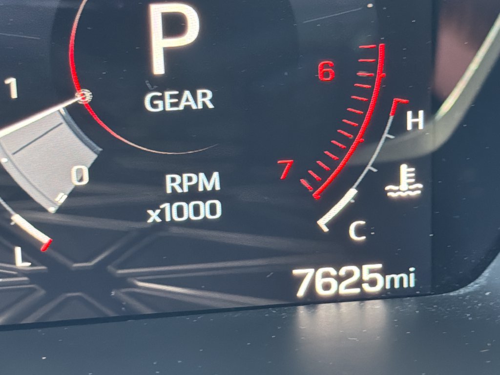 2025 GMC Canyon AT4 - Photo 16