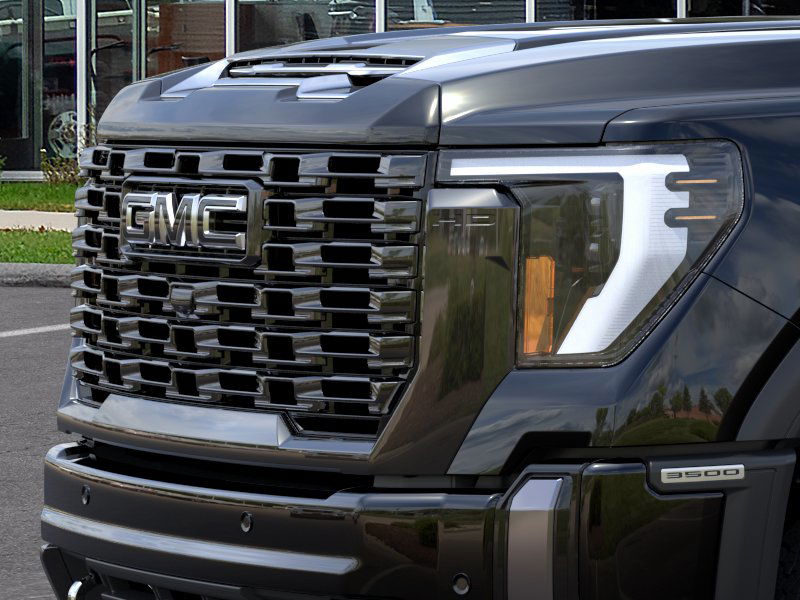 2025 GMC Sierra 3500HD Denali Ultimate - Photo 13