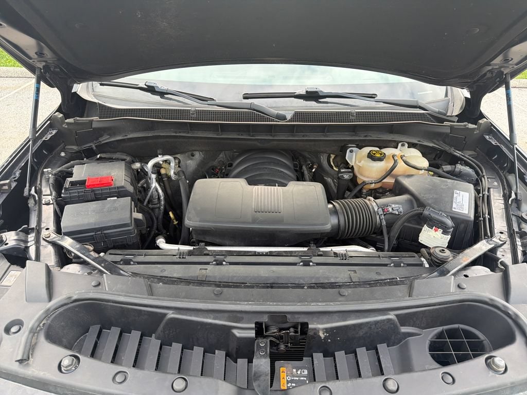 2021 Chevrolet Suburban RST - Photo 21