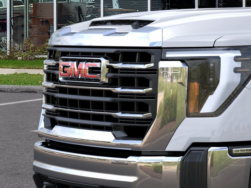 2026 GMC Sierra 3500HD SLE - Photo 13