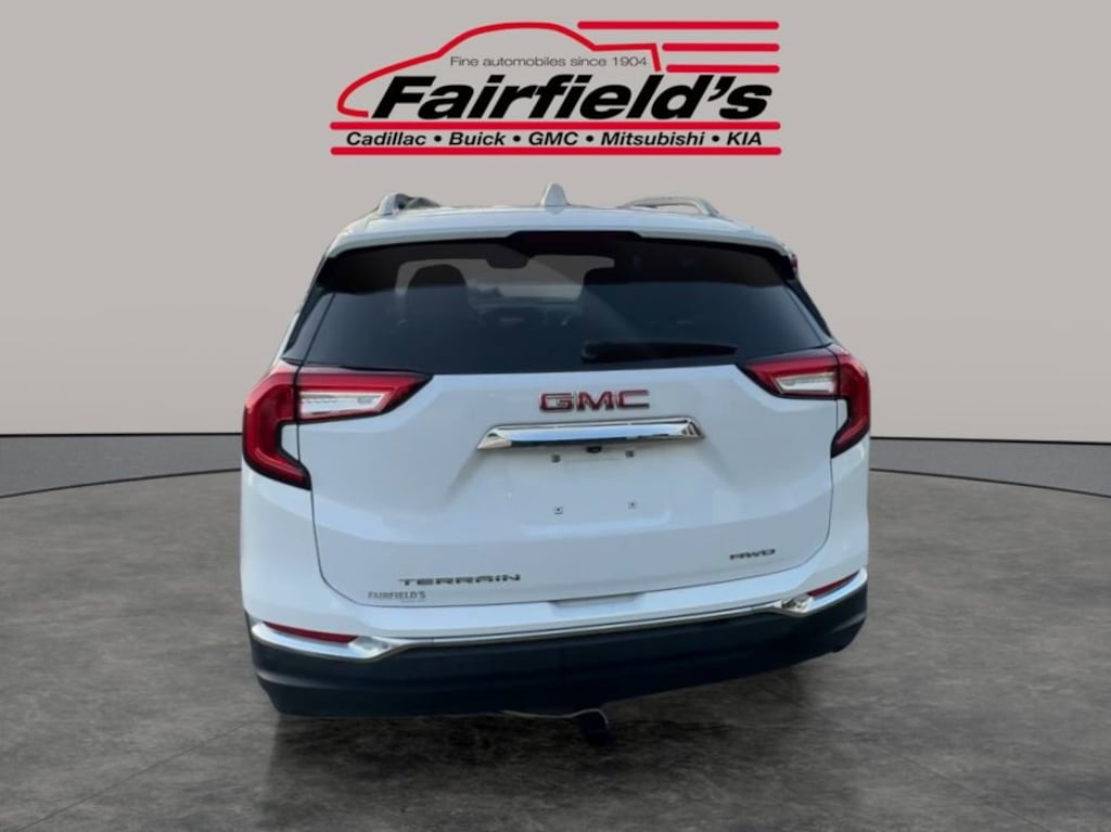 Used 2023 GMC Terrain SLT SUV