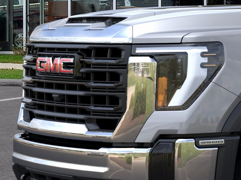 2026 GMC Sierra 3500HD Pro - Photo 13