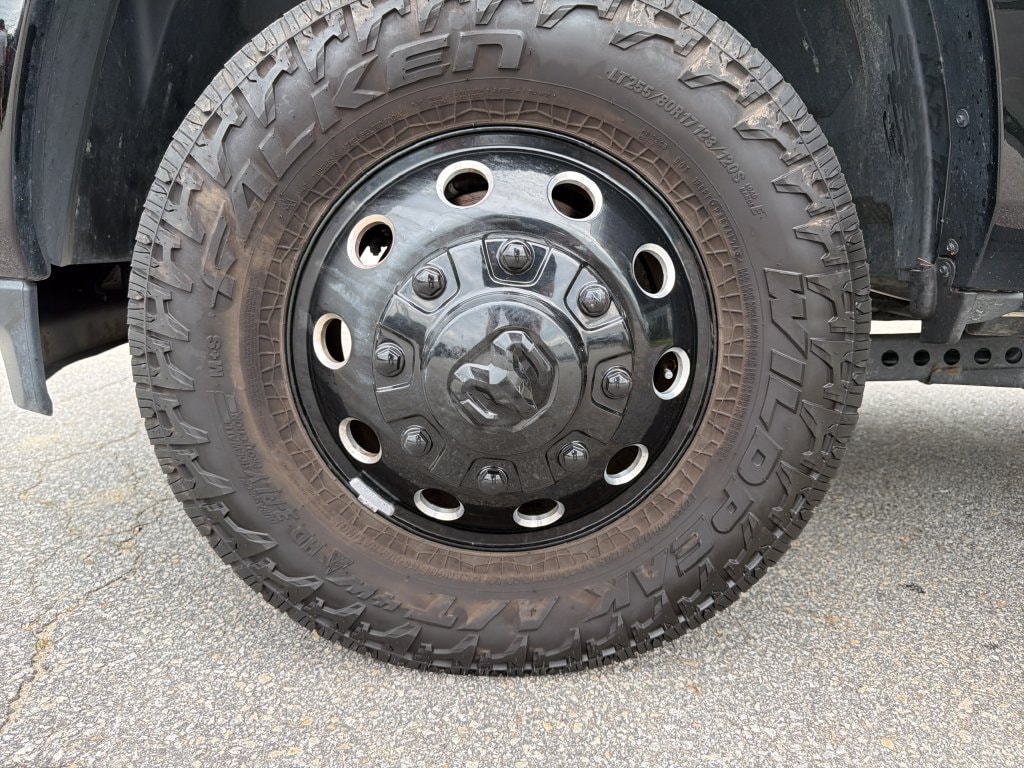 2025 RAM Ram 3500 Pickup Limited - Photo 28