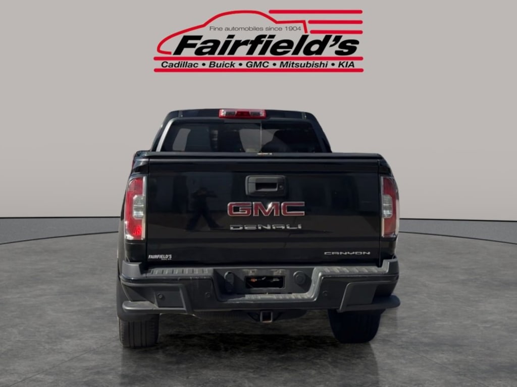 Used 2022 GMC Canyon Denali Truck