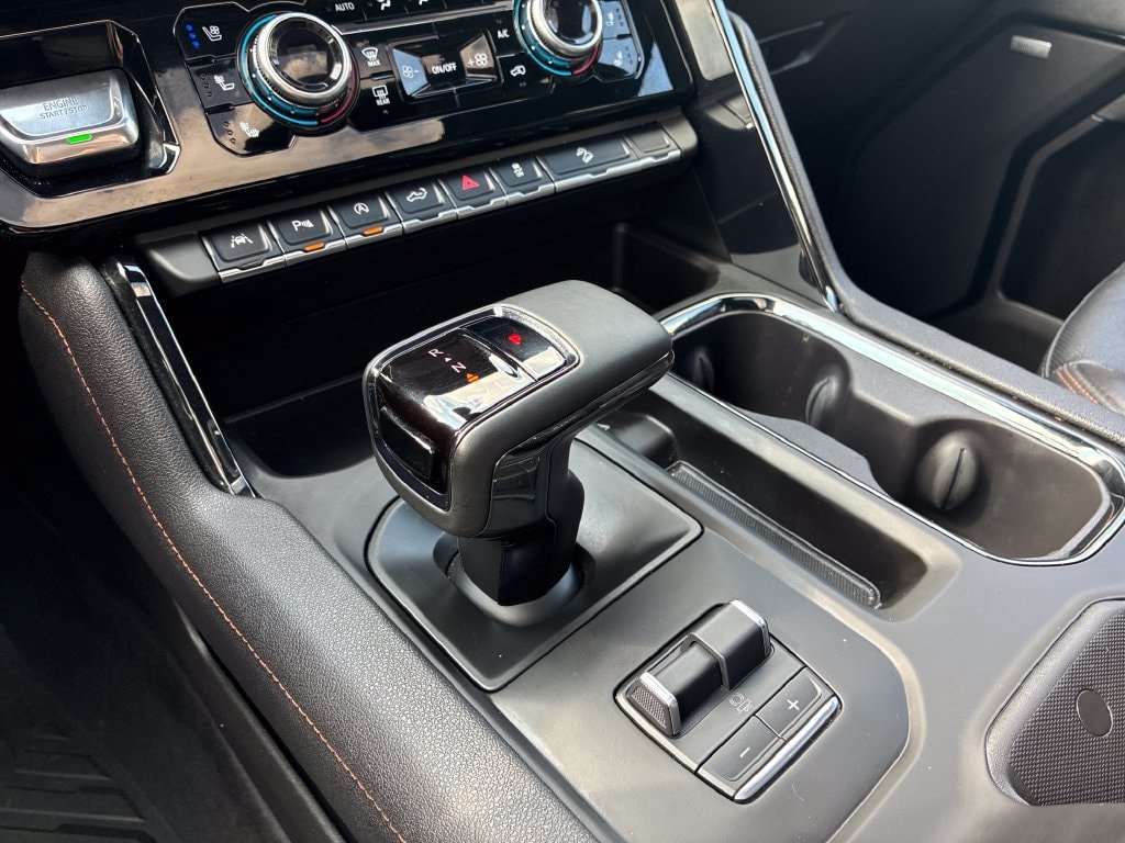 2025 GMC Sierra 1500 AT4 - Photo 23