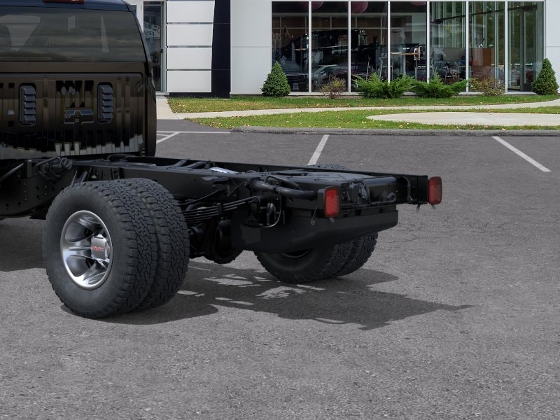 2026 GMC Sierra 3500 Chassis Cab Pro - Photo 14