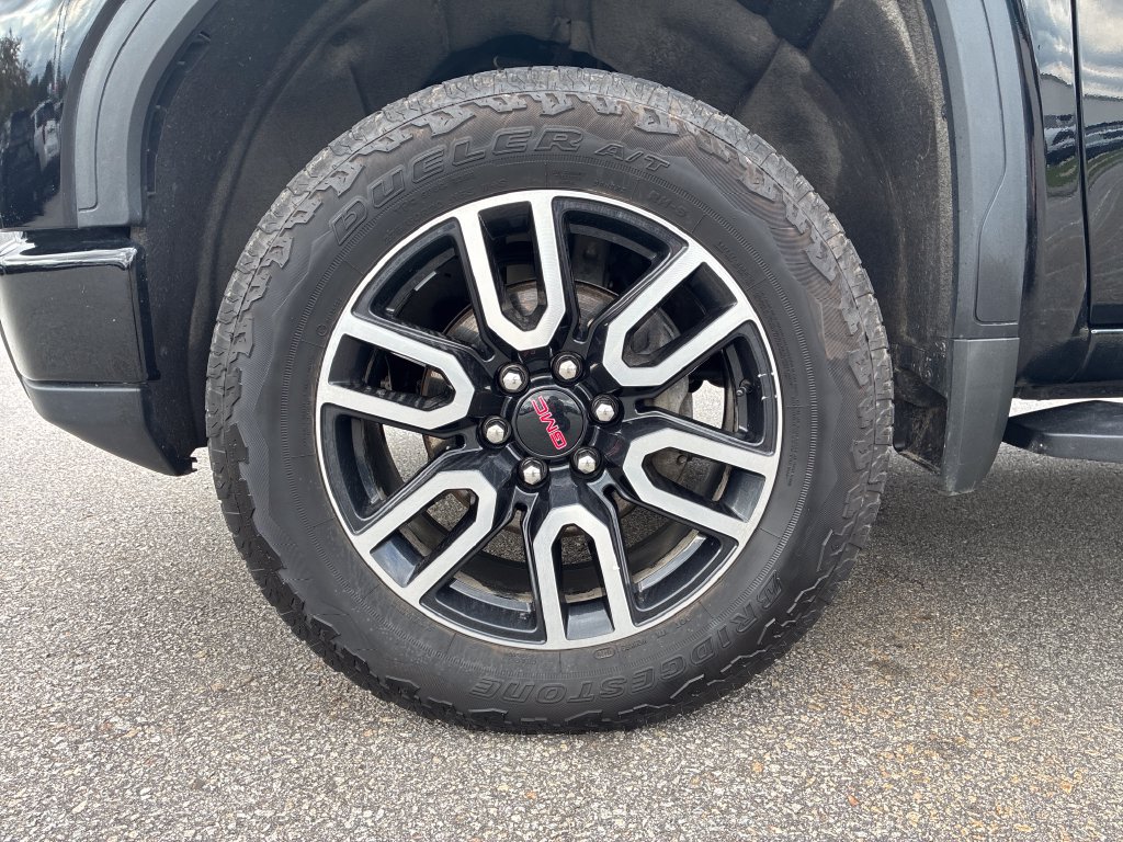 2025 GMC Sierra 1500 AT4 - Photo 27