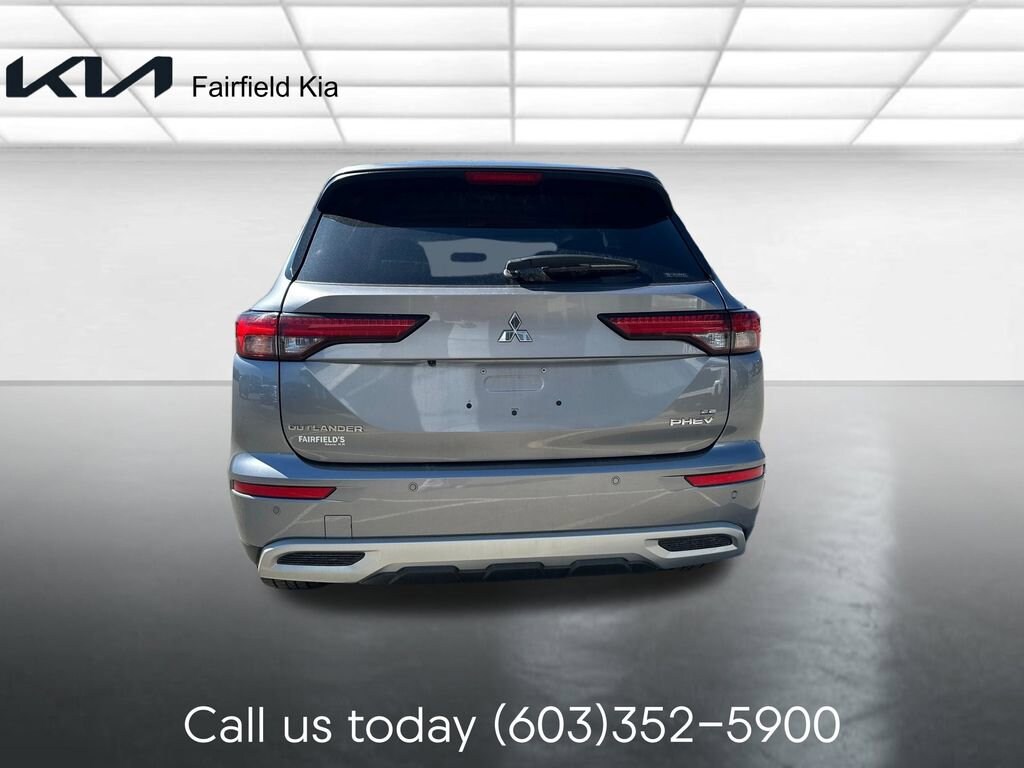 Used 2023 Mitsubishi Outlander Phev SE S-AWC SUV