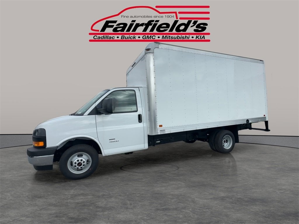 New 2025 GMC Savana Cutaway 4500 2WT Cutaway Van