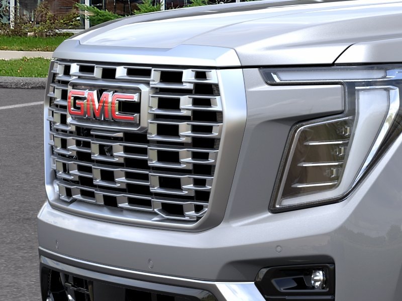 2026 GMC Yukon Denali - Photo 13