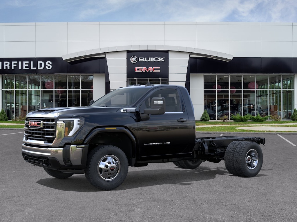 New 2026 GMC Sierra 3500 HD Chassis Cab SLE Truck