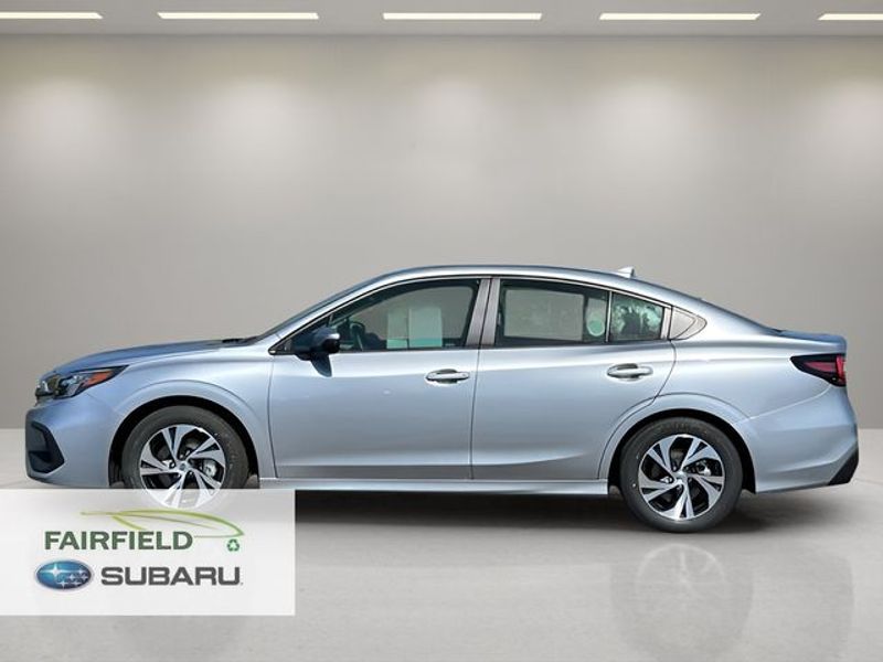 2025 Subaru Legacy Premium photo 2