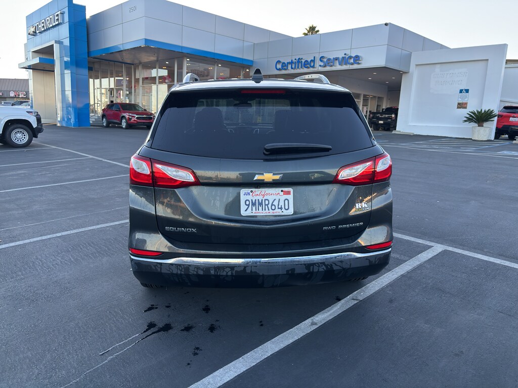 2020 Chevrolet Equinox Premier photo 3