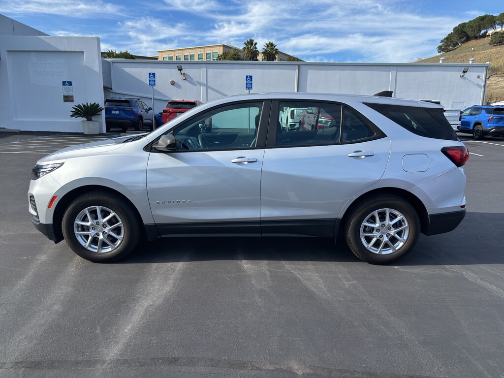 Used 2022 Chevrolet Equinox LS w/1LS SUV