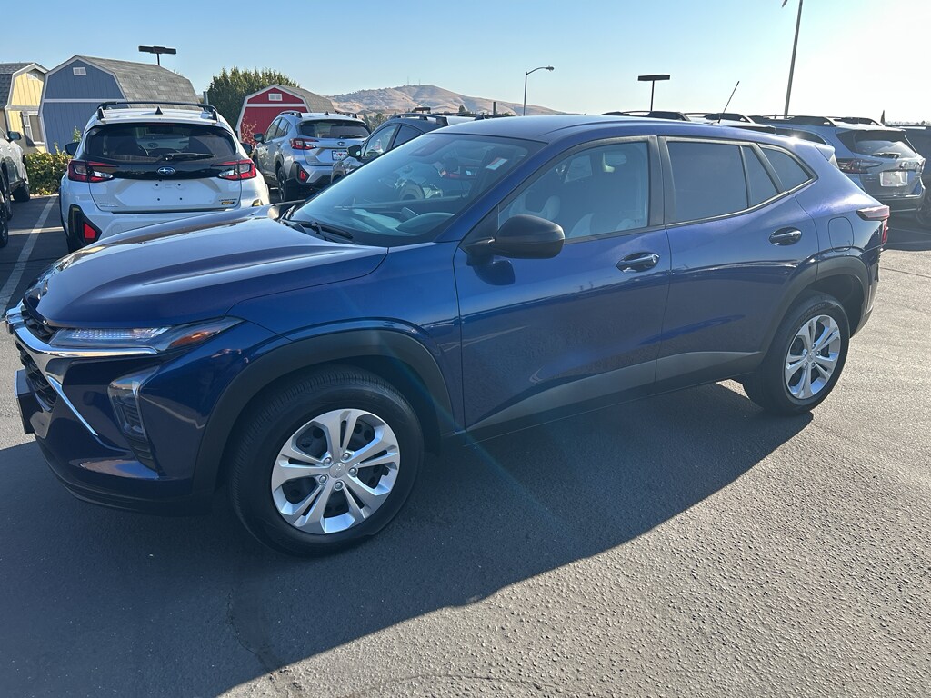 Used 2024 Chevrolet Trax LS SUV