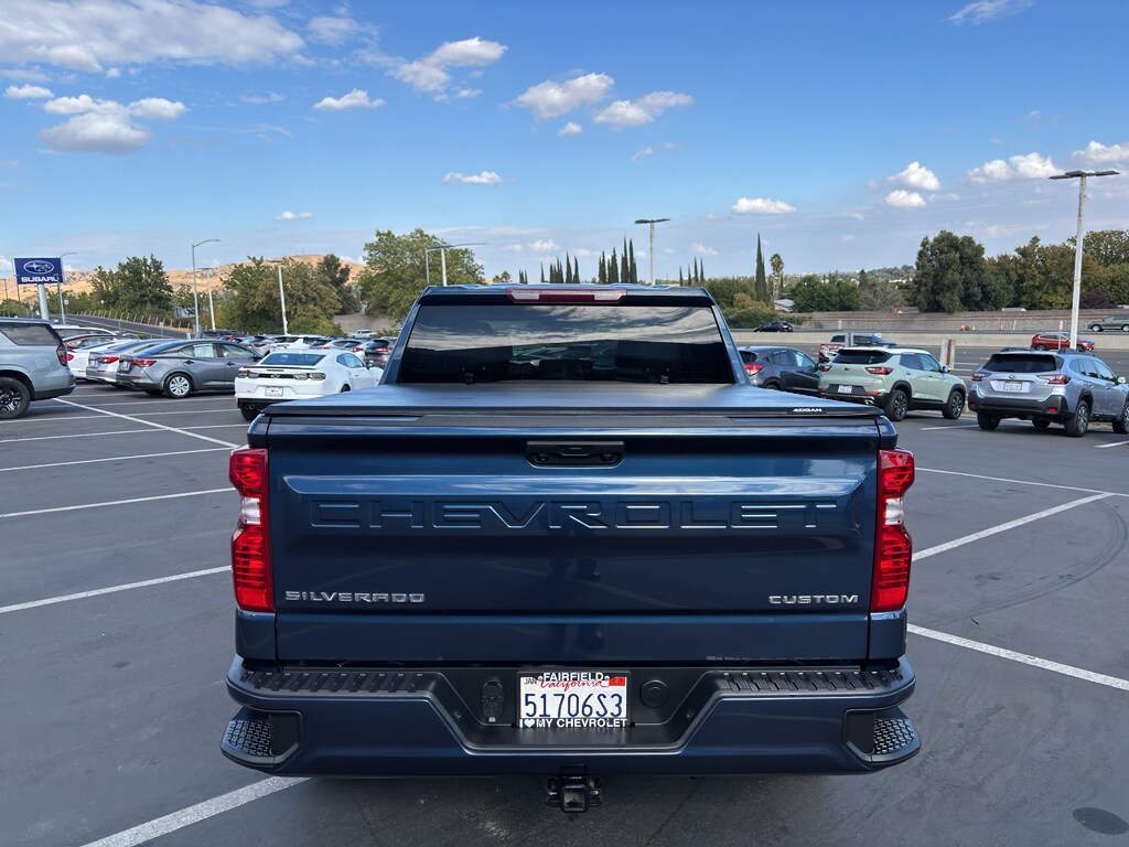 2022 Chevrolet Silverado 1500 Custom photo 3