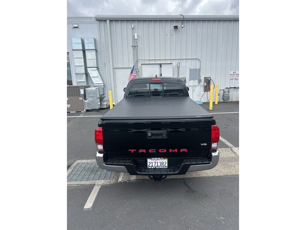 2019 Toyota Tacoma SR5 V6 photo 4