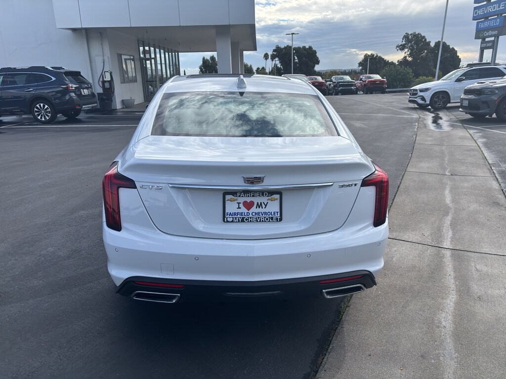 2025 Cadillac CT5 Premium Luxury photo 3