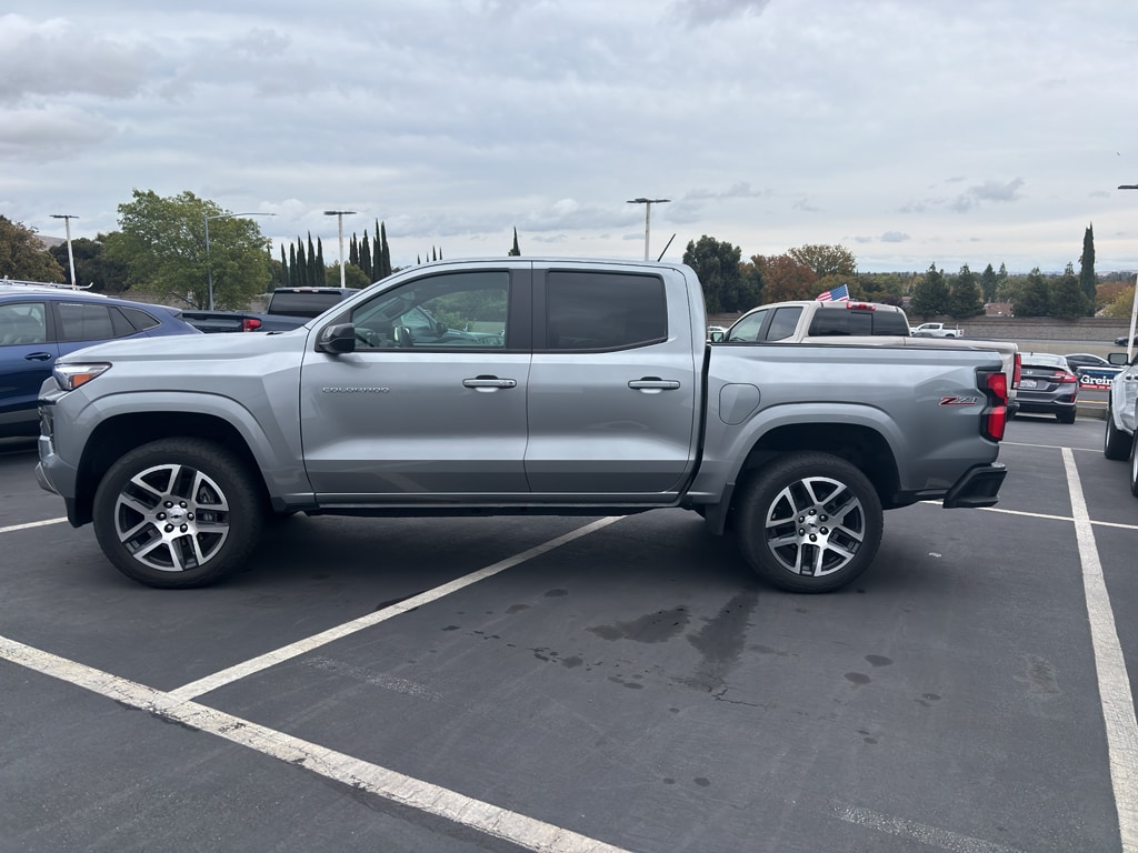 Used 2023 Chevrolet Colorado Z71 Truck Crew Cab